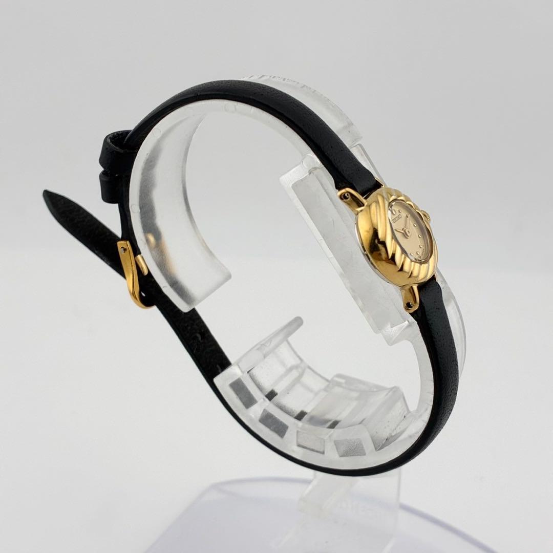 【美品/希少/電池交換済】SEIKO　腕時計　クォーツ　ゴールド　ブラック　QZ