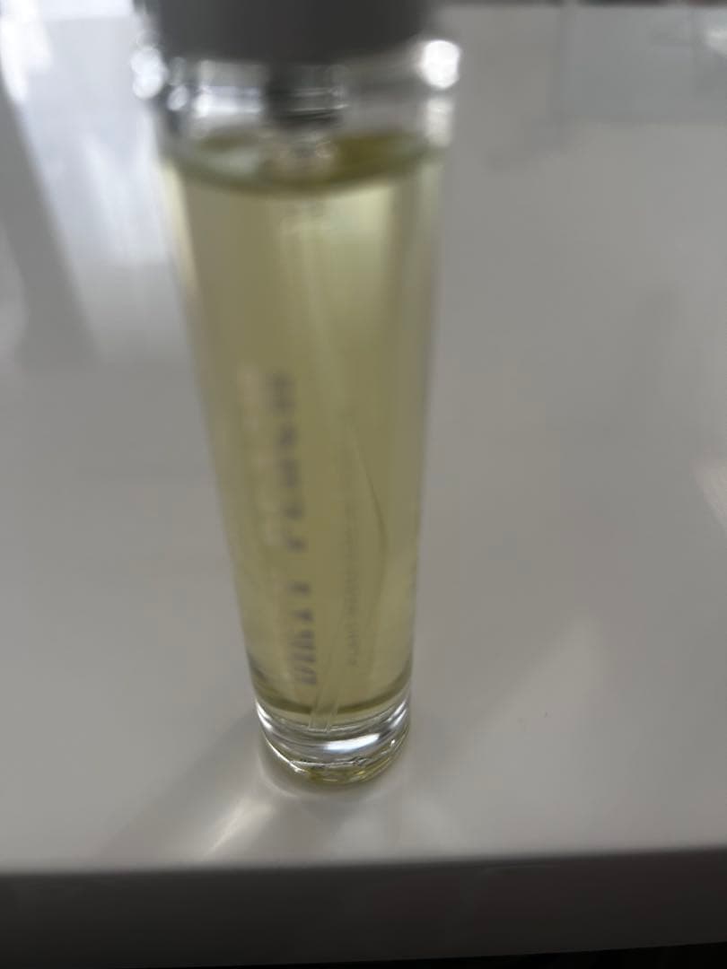 ノーズショップ　香水　ダーティピーチ