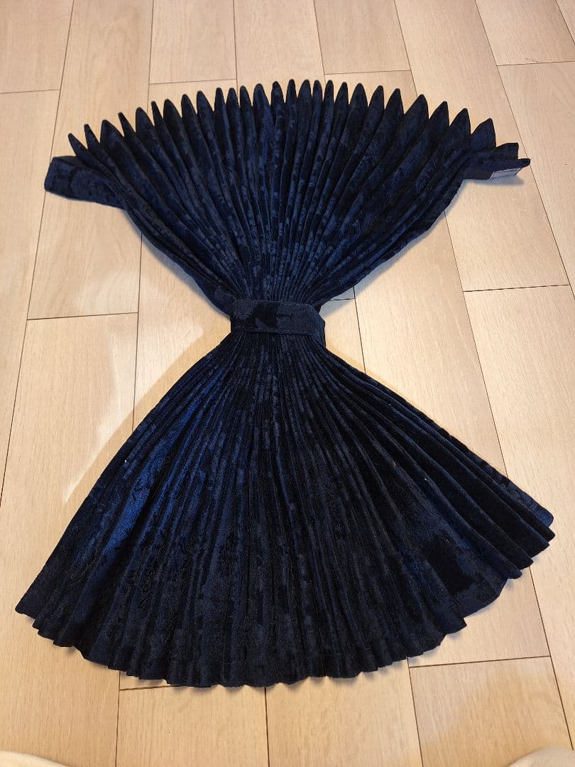 金華山仮眠カーテン【トラック用】ネイビーチンチラ風バラ柄2枚セット