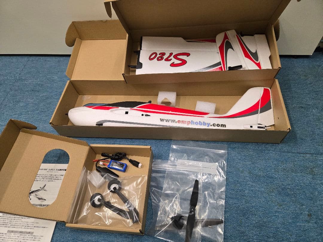 OMPHOBBY S720 S-FHSS BNF プロポレス ラジコン飛行機