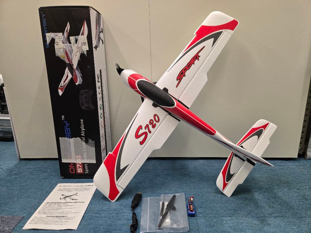 OMPHOBBY S720 S-FHSS BNF プロポレス ラジコン飛行機