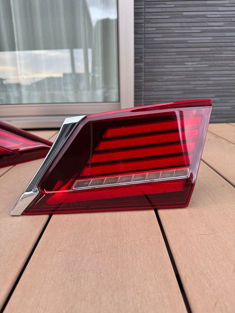 美品　210クラウン　テールランプ　valenti