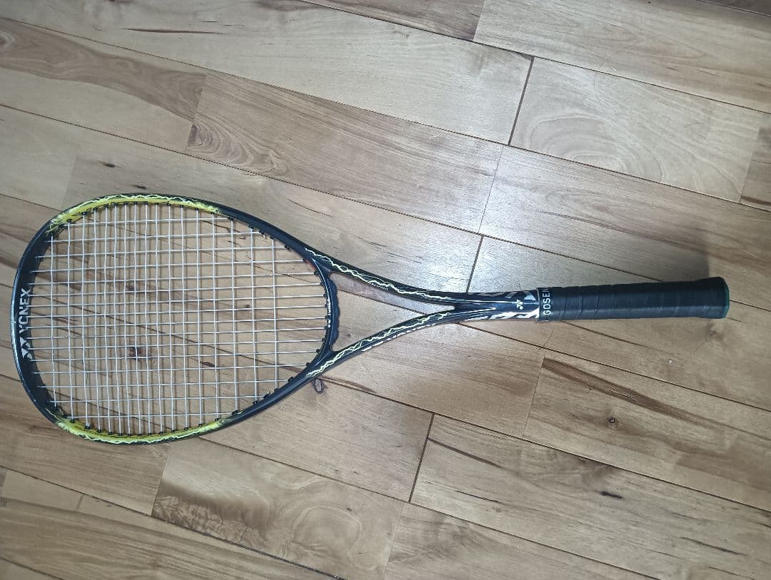 ヨネックス　ボルトレイジ7s UL1