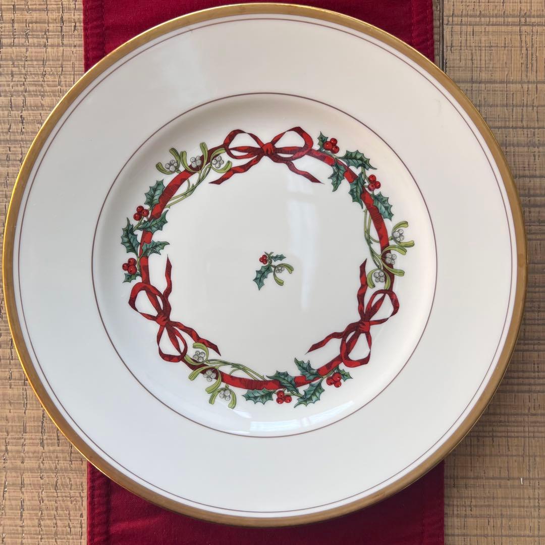  WORCESTER Holly Ribbonsサラダプレートセット