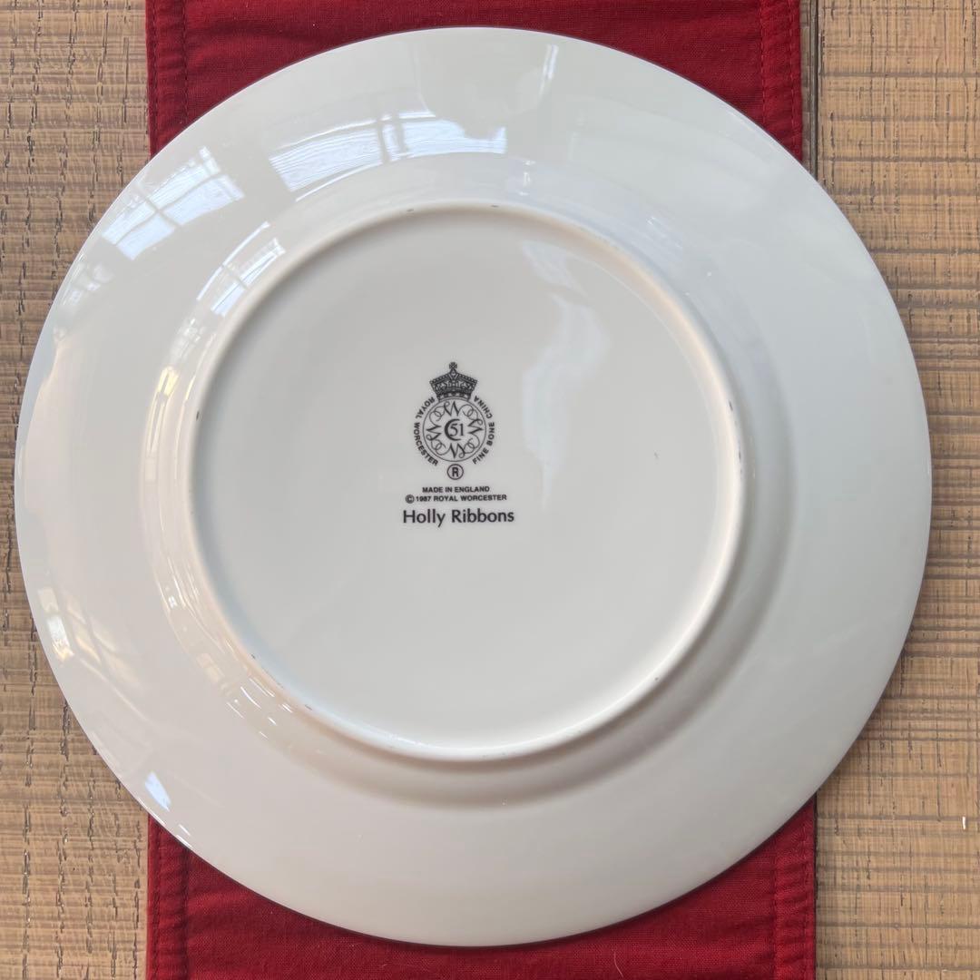  WORCESTER Holly Ribbonsサラダプレートセット