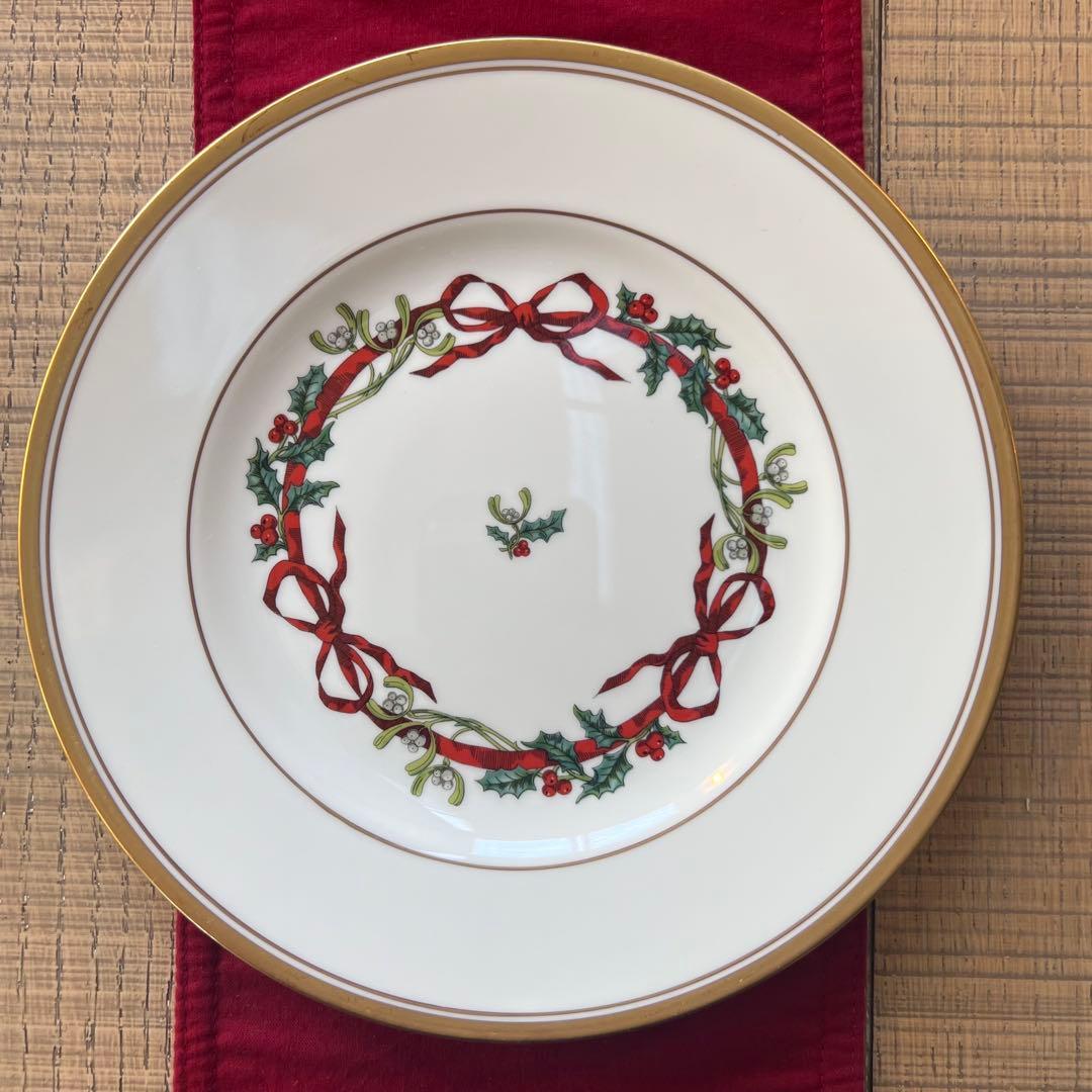  WORCESTER Holly Ribbonsサラダプレートセット