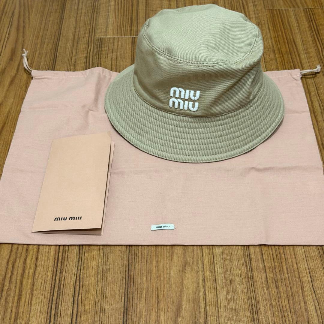 レシート有　miu miu　バケットハット　バケハ　ベージュ
