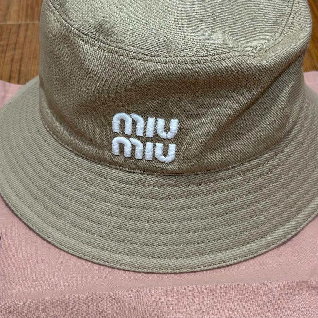 レシート有　miu miu　バケットハット　バケハ　ベージュ