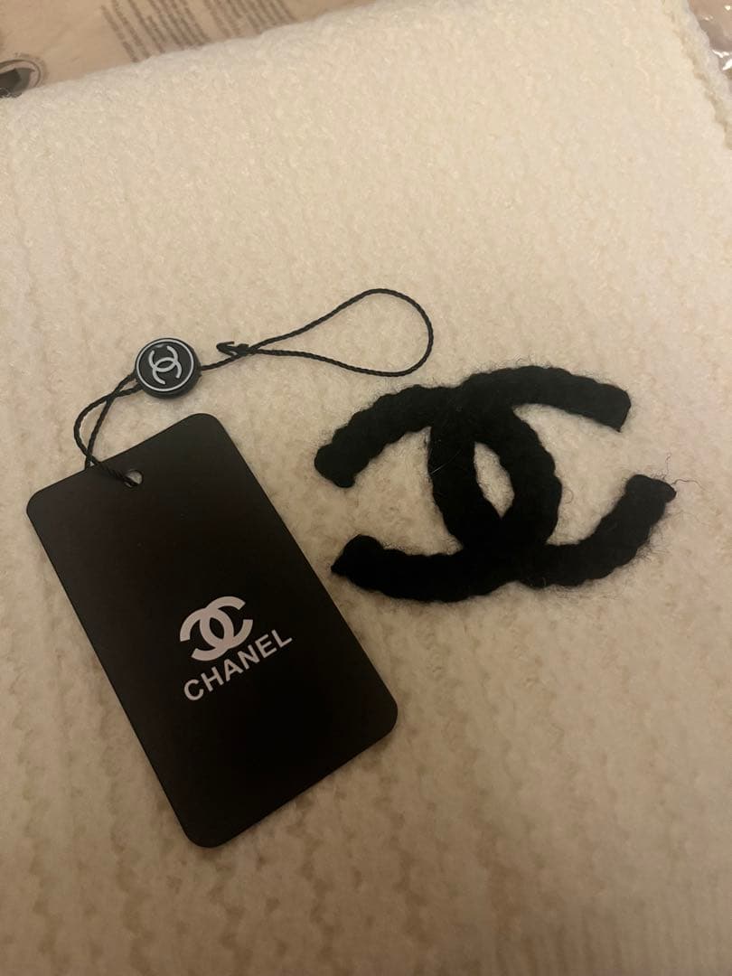 【新品・美品】シャネル CHANEL ノベルティマフラー