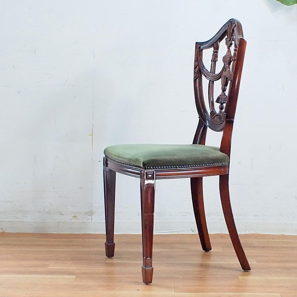 クラシカル ダイニングチェア A 彫刻 透かし彫り アンティーク
