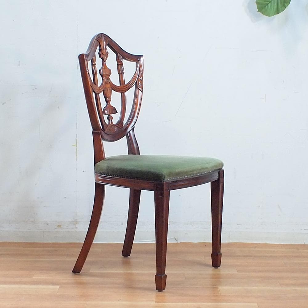クラシカル ダイニングチェア A 彫刻 透かし彫り アンティーク