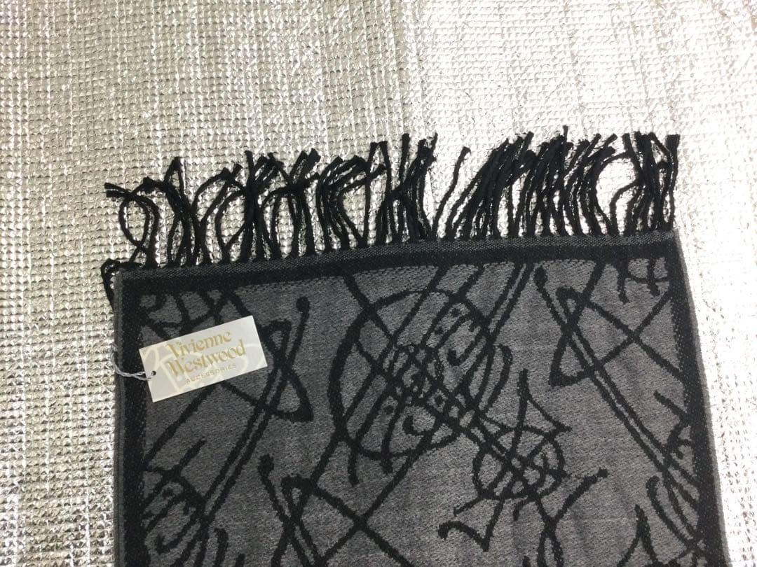 pinoヴィヴィアンウエストウッド　総柄オーブ　マフラー　リバーシブル