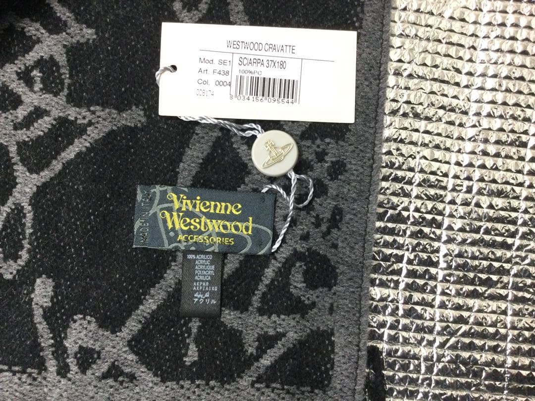 pinoヴィヴィアンウエストウッド　総柄オーブ　マフラー　リバーシブル