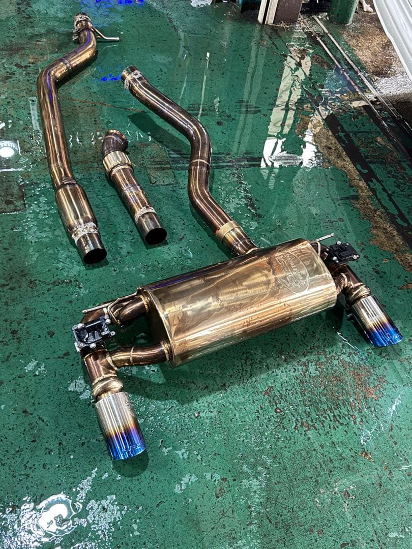 RES Exhaust ステンレスマフラー  M135i M235i