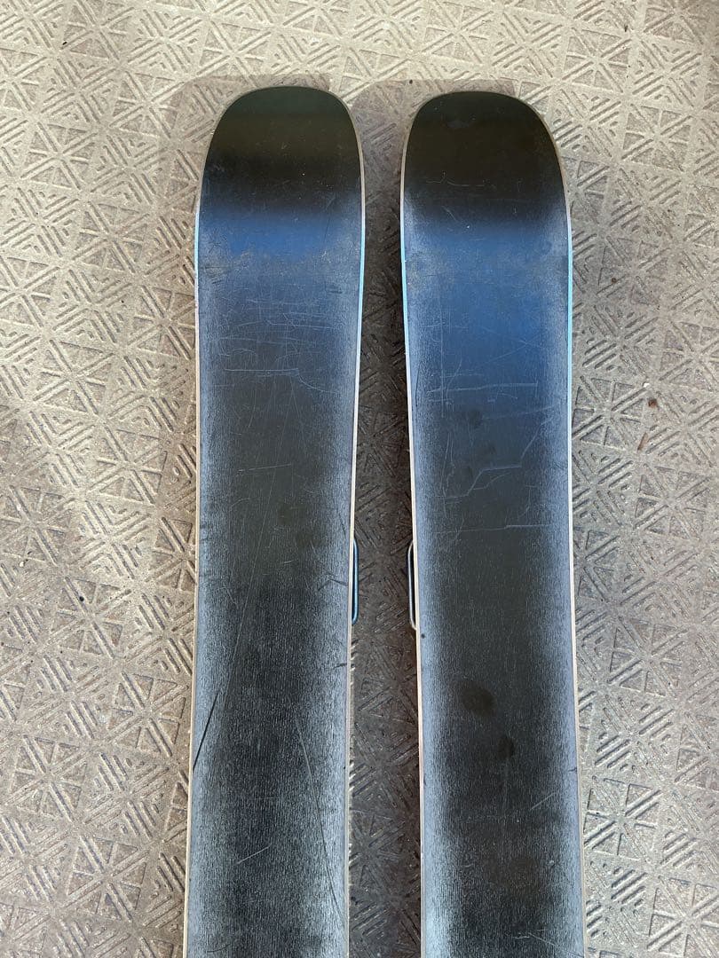 お買い得！Salomon SB8 ショートスキー2セット　カバー　おまけつき！