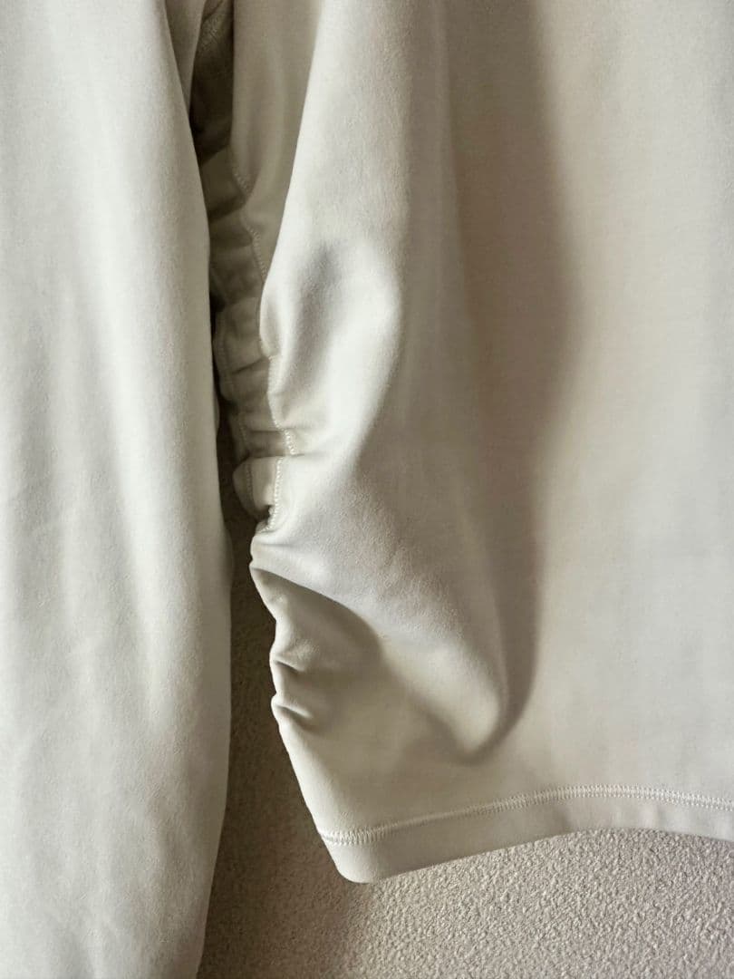 【新品】ルルレモン All It Takes Nulu 長袖シャツ