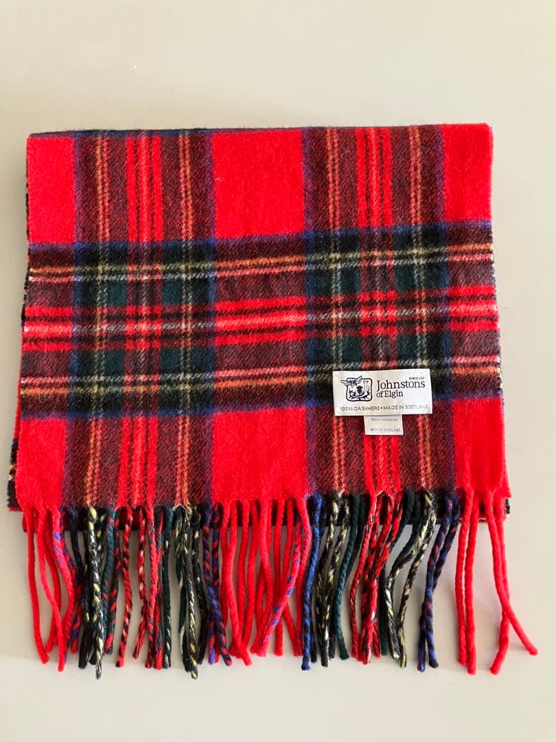 Johnstons of Elgin 100%カシミヤ マフラー