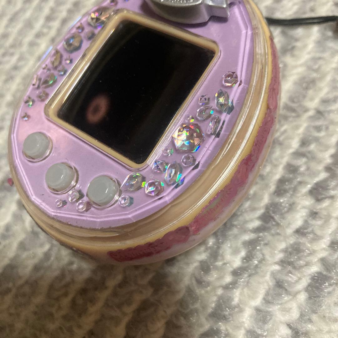 たまごっちピース クラシックピンク 写真内付属品付き