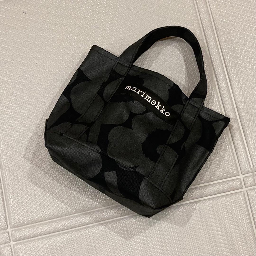 marimekkoマリメッコ　ピエニウニッコ　セイディミニトートバッグ　ブラック