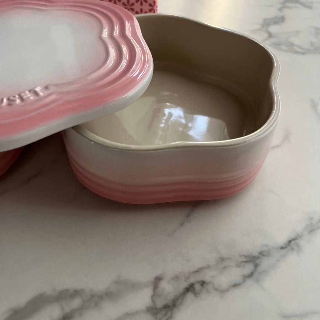 ルクルーゼ　スタッキングフラワーコンテナー