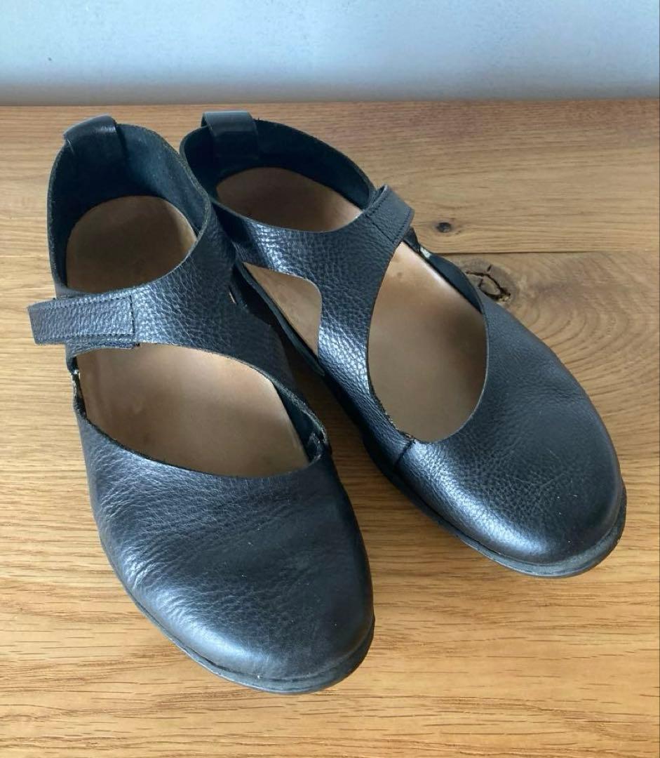 【最終価格】トリッペン レザー ブラック サイズ37