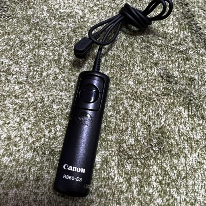 『ジャンク扱い』一眼レフCANON EOS Kiss X3　レンズ、アクセサリー