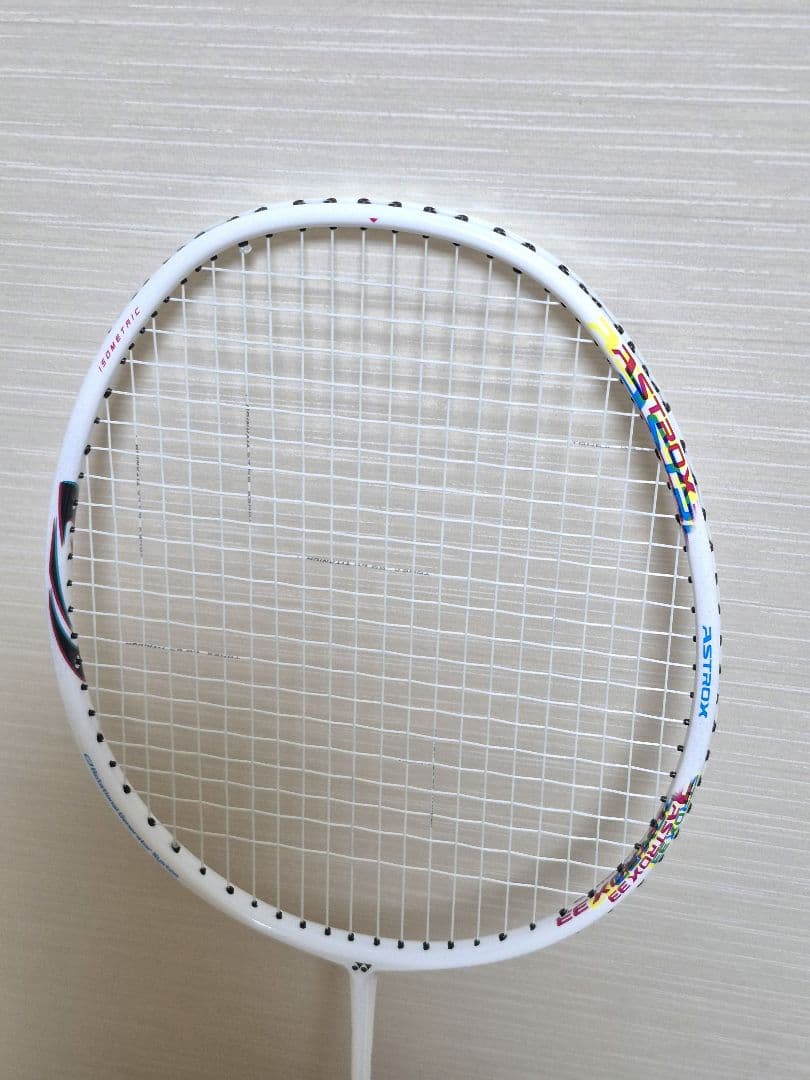 YONEX バドミントンラケット ASTROX33　5U5　ソフトケース付