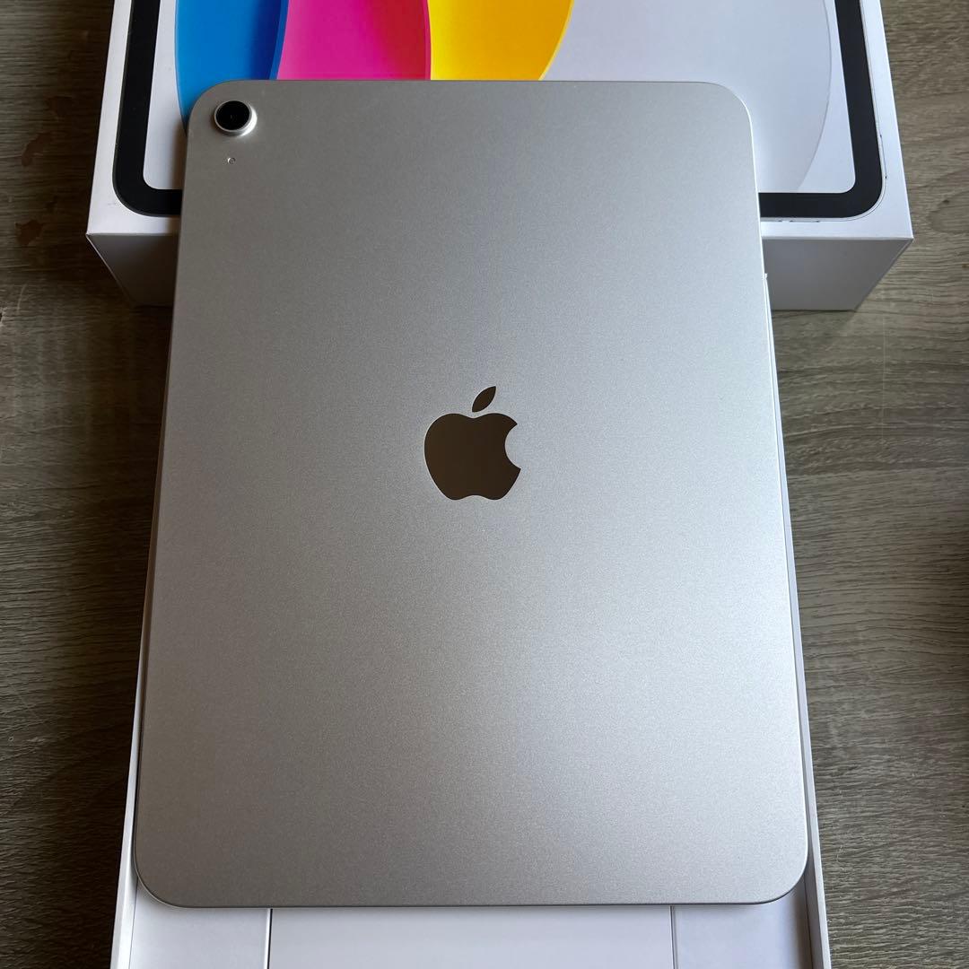 iPad 第11世代 シルバー 128GB wifi