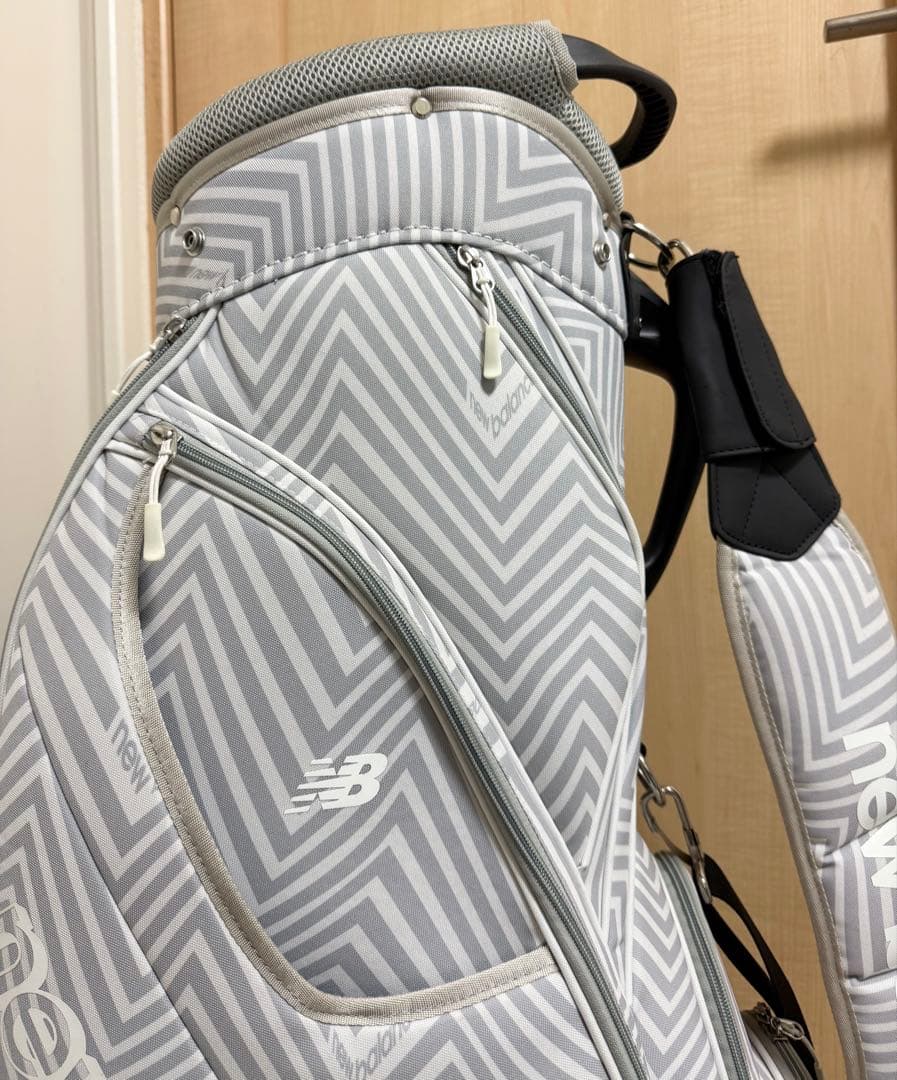 美品★ニューバランス★キャディバッグ★ゴルフ★ゴルフバッグ★newbalance