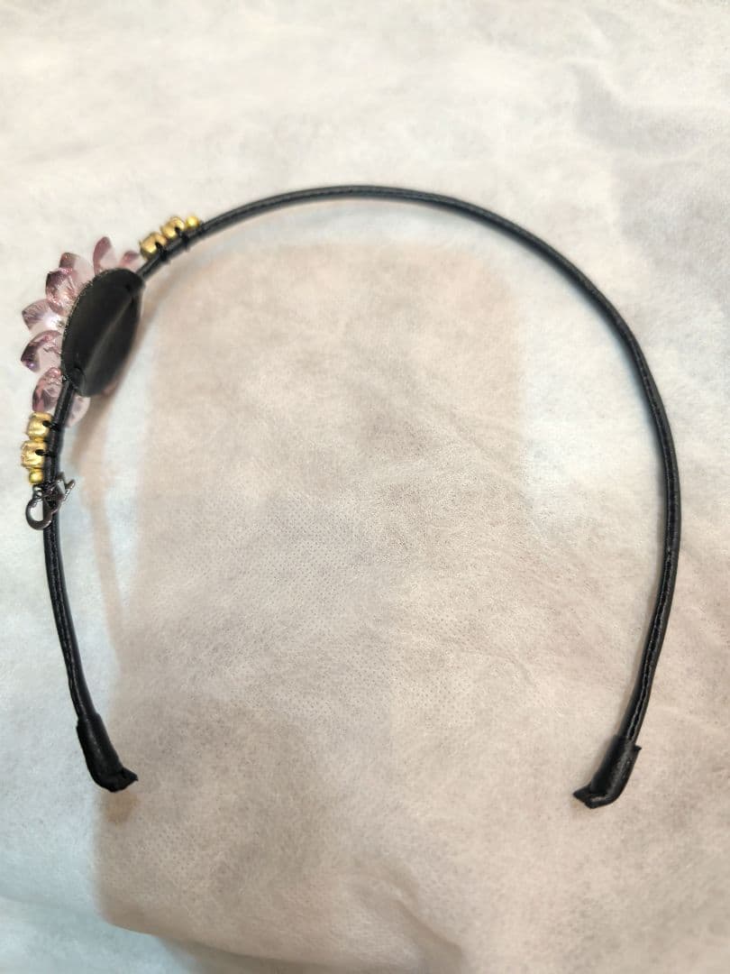 COMPLEX BIZ スワロフスキー フラワー カチューシャ レザー パープル