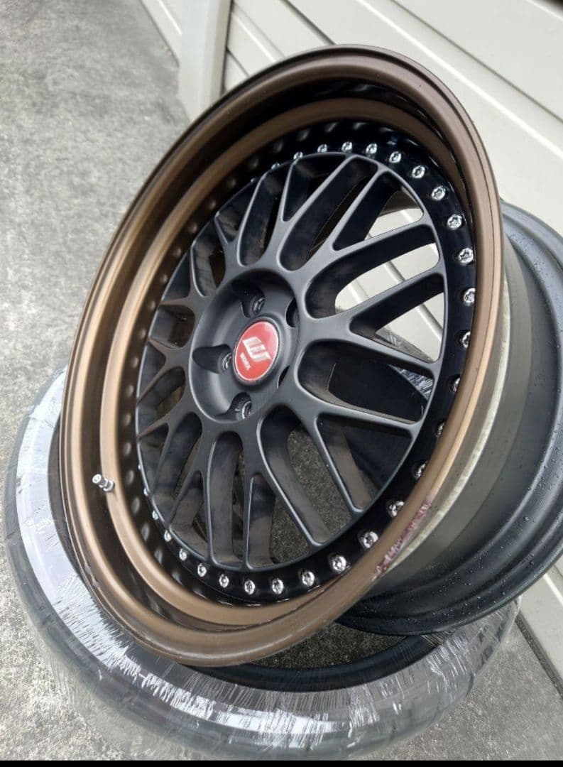 ともWORK ジスタンス W10M 深リム 19㌅4本セット①