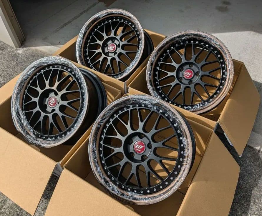 ともWORK ジスタンス W10M 深リム 19㌅4本セット①