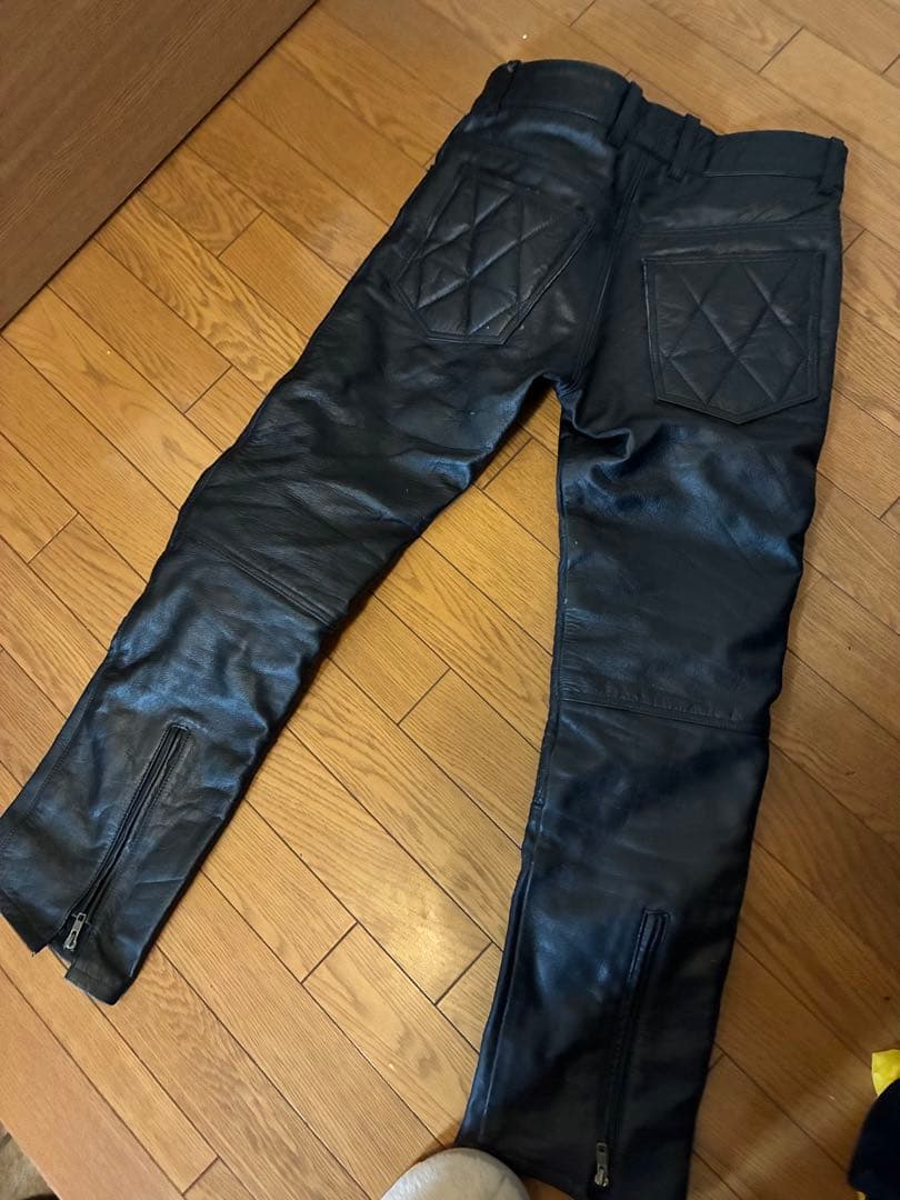 送料込み！used本革パテッドレザーパンツ