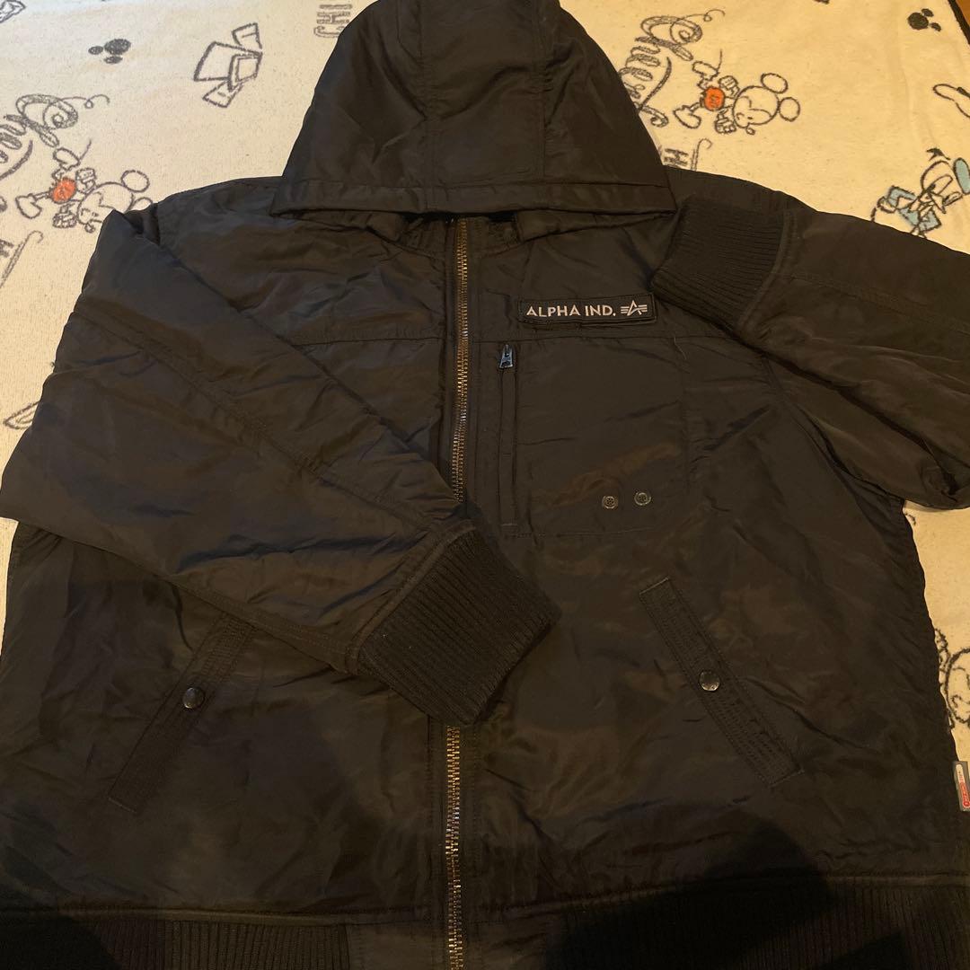 ALPHA IND. ブラック MA-1ジャケット