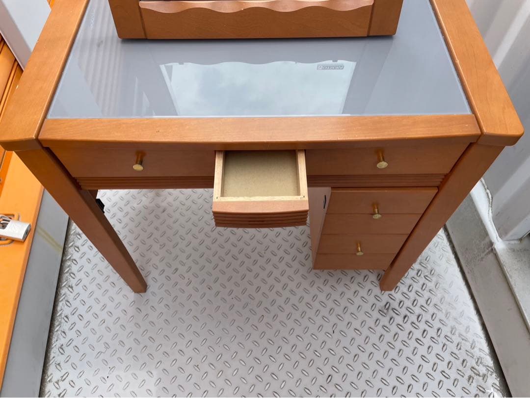 大塚家具　ブラウン木製ドレッサー・鏡台