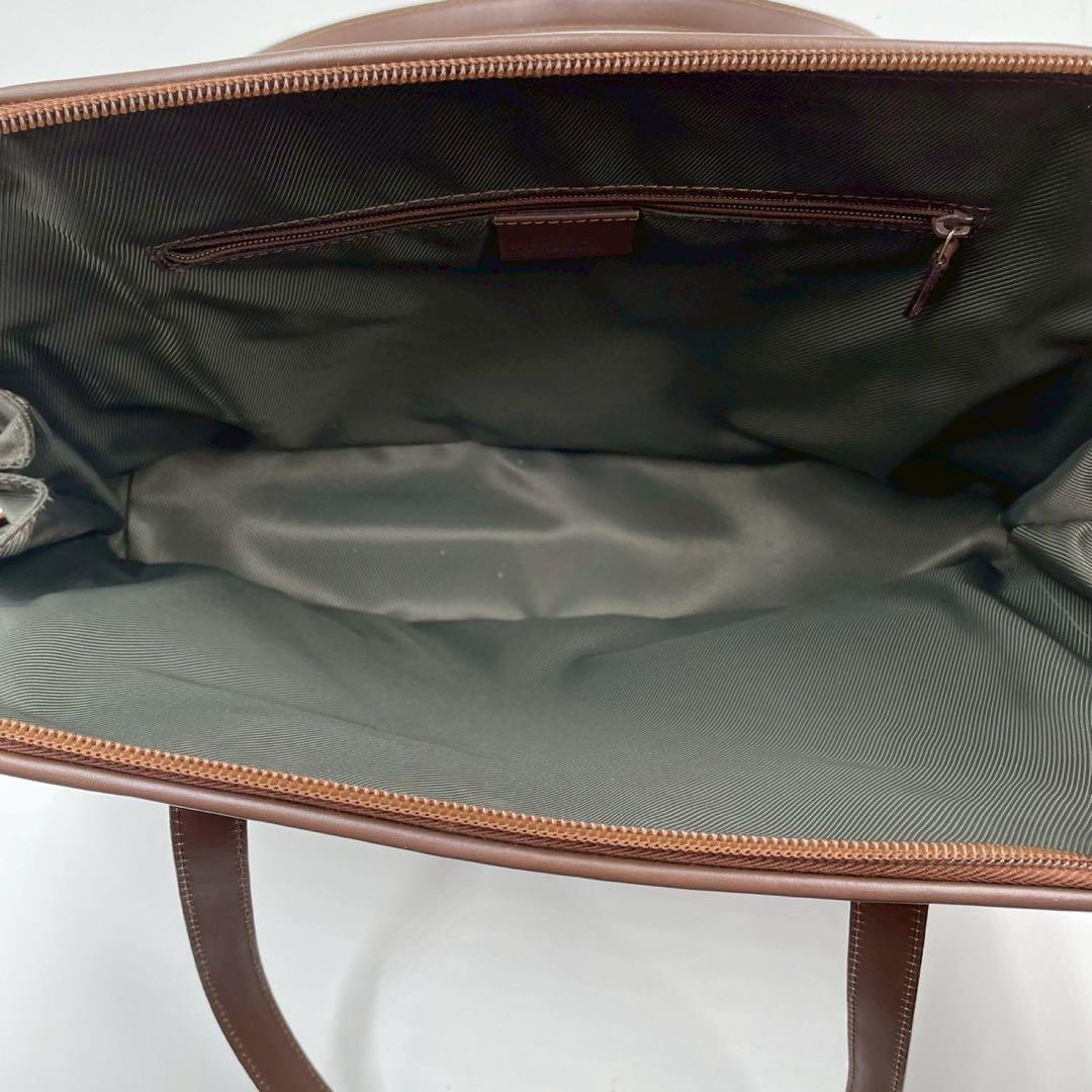 美品　グッチ　GGキャンバス　トートバッグ　A4対応　定番　総柄　ブラウン