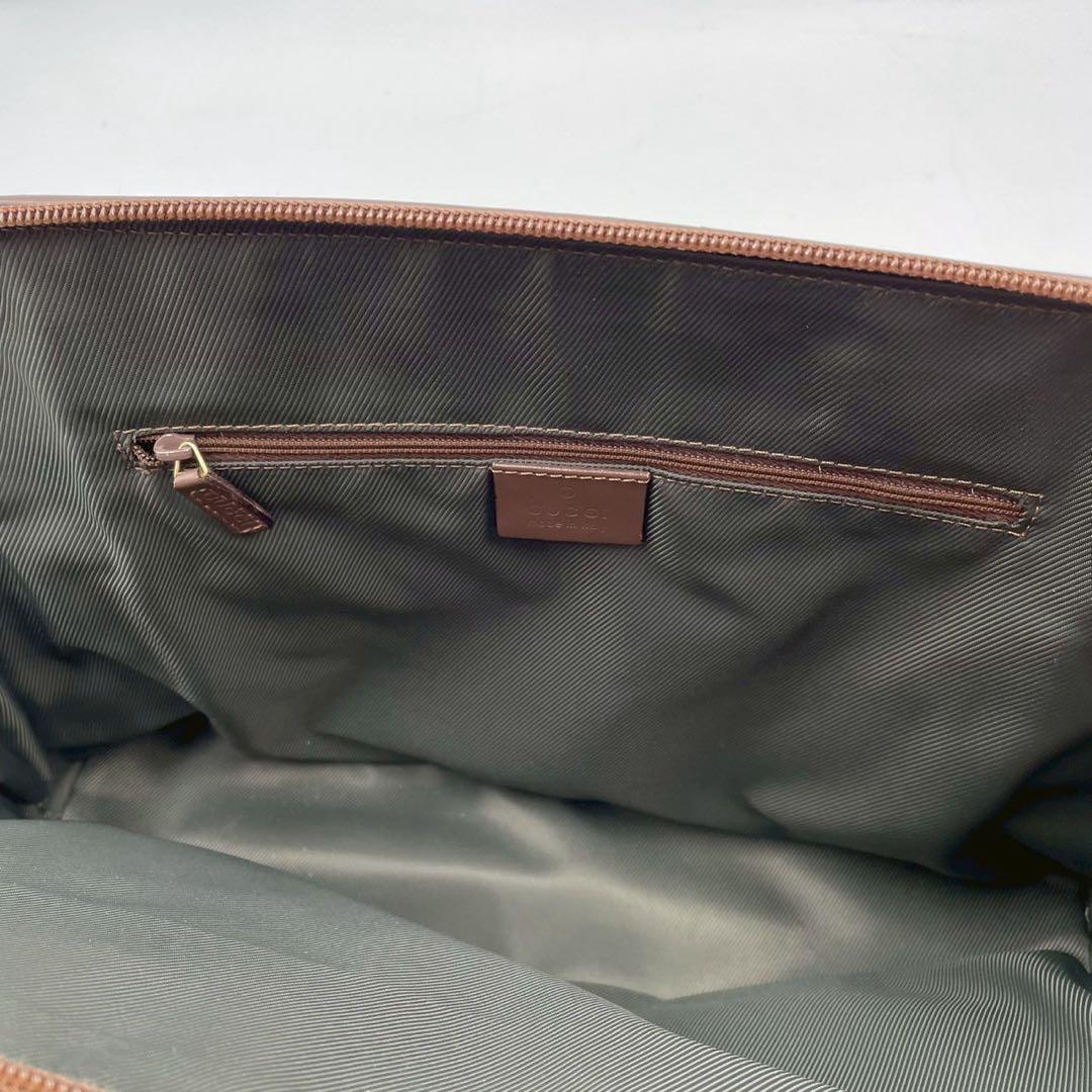 美品　グッチ　GGキャンバス　トートバッグ　A4対応　定番　総柄　ブラウン