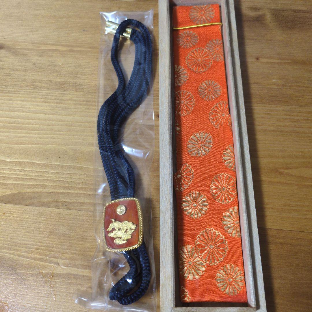 昭和56年/天皇陛下御誕生八十年奉祝記念鳳凰飛翔 ループタイ/18金1,5ｇ使用