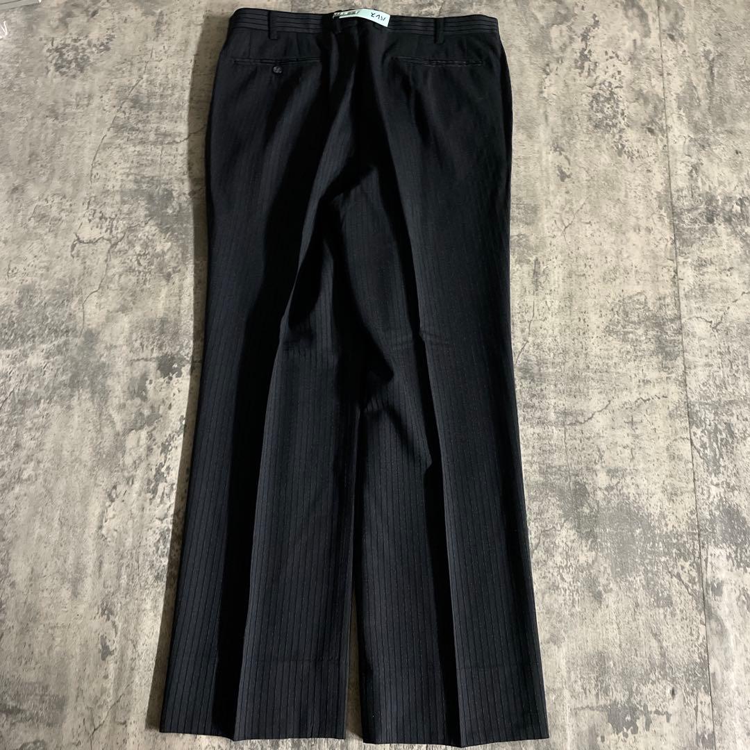 イタリア製 極上ウール ダブルスーツ × GUCCI GG柄 ネクタイコーデ