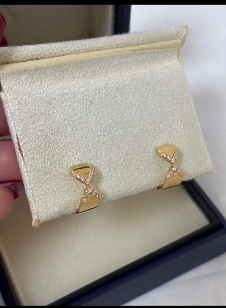 Vendome Aoyama k18 ループ ダイヤモンド ピアス