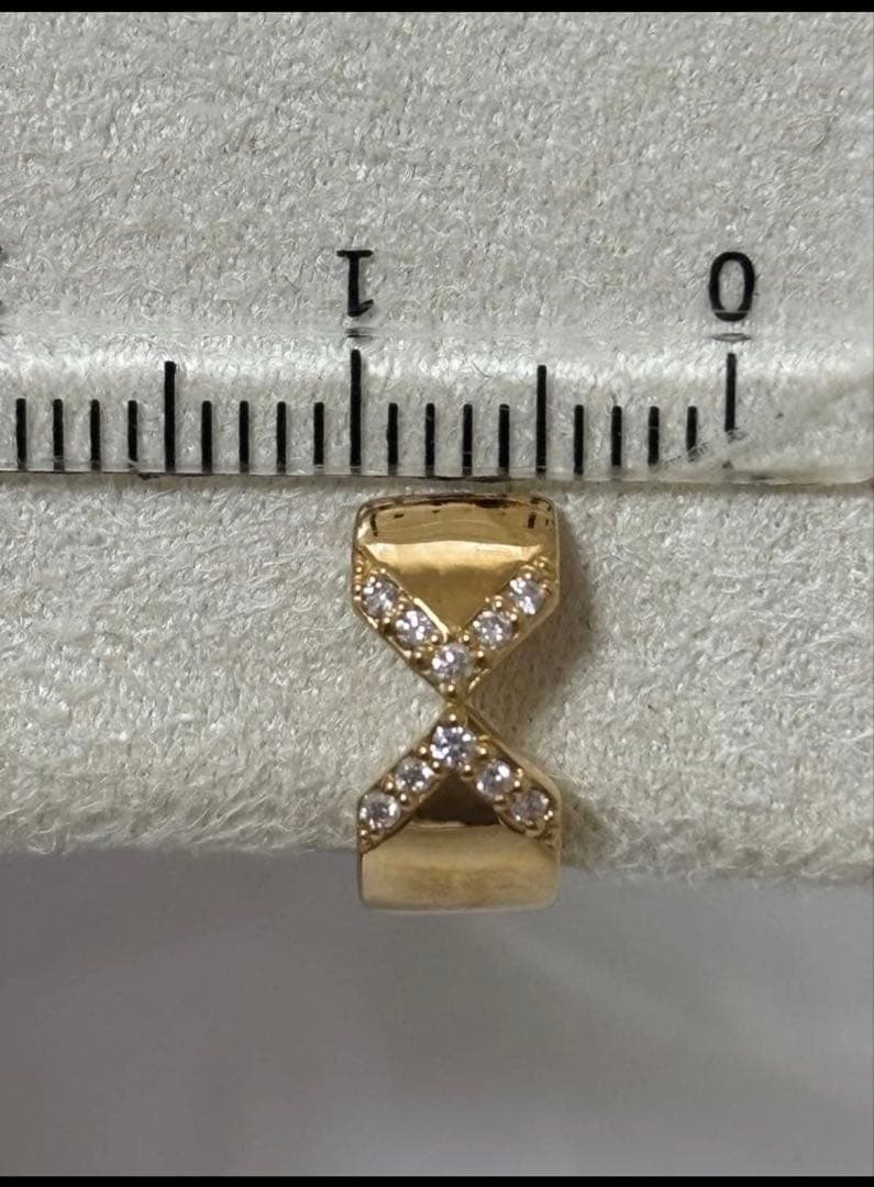 Vendome Aoyama k18 ループ ダイヤモンド ピアス