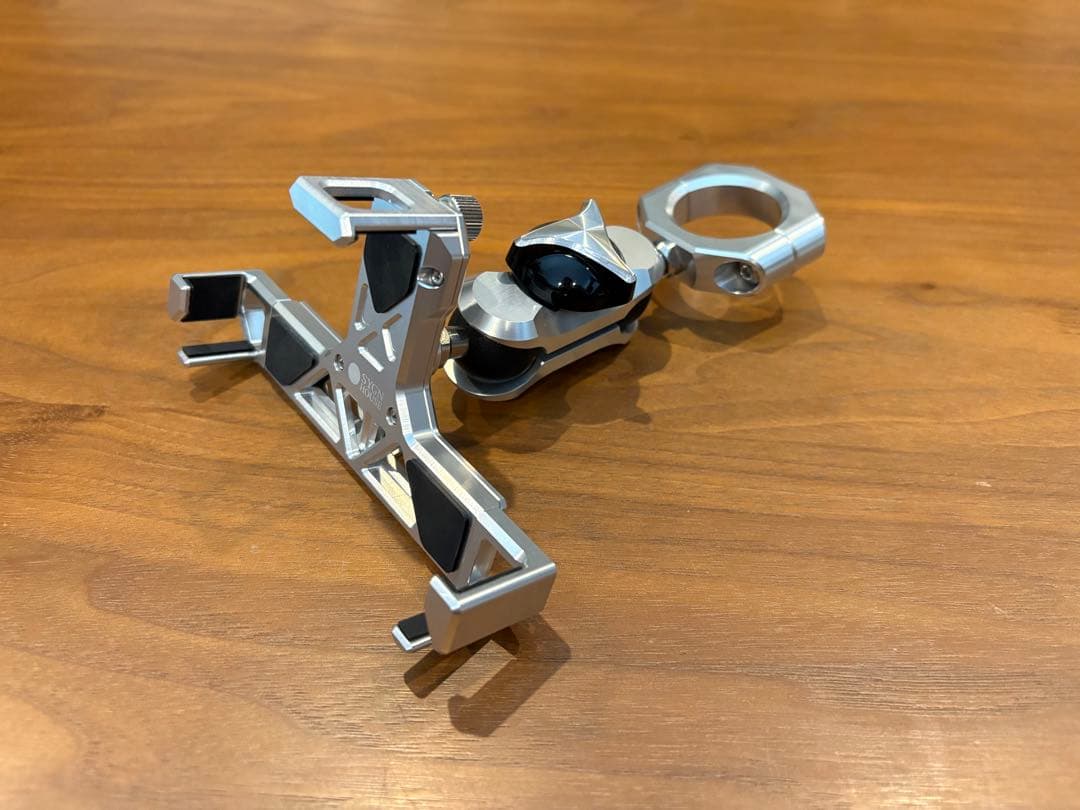 サインハウス　ハーレー　スマホホルダー　ファットバー用　1.25インチ