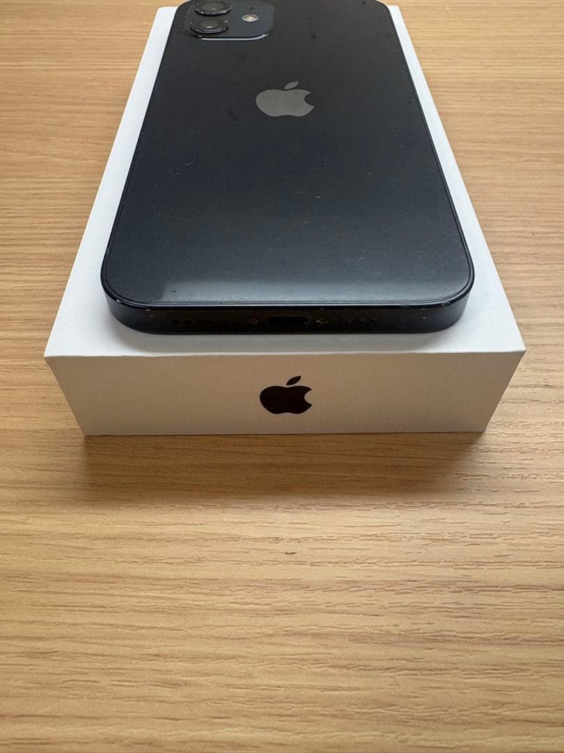 Apple iPhone 12 ブラック 64GB