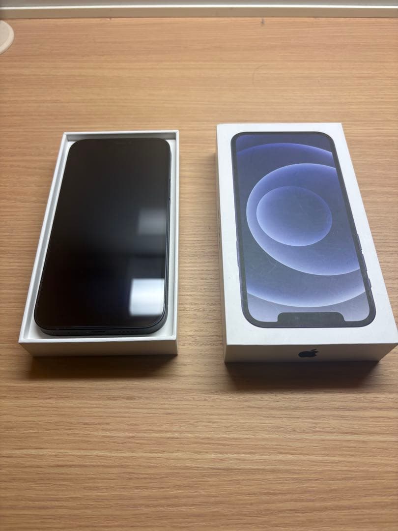 Apple iPhone 12 ブラック 64GB