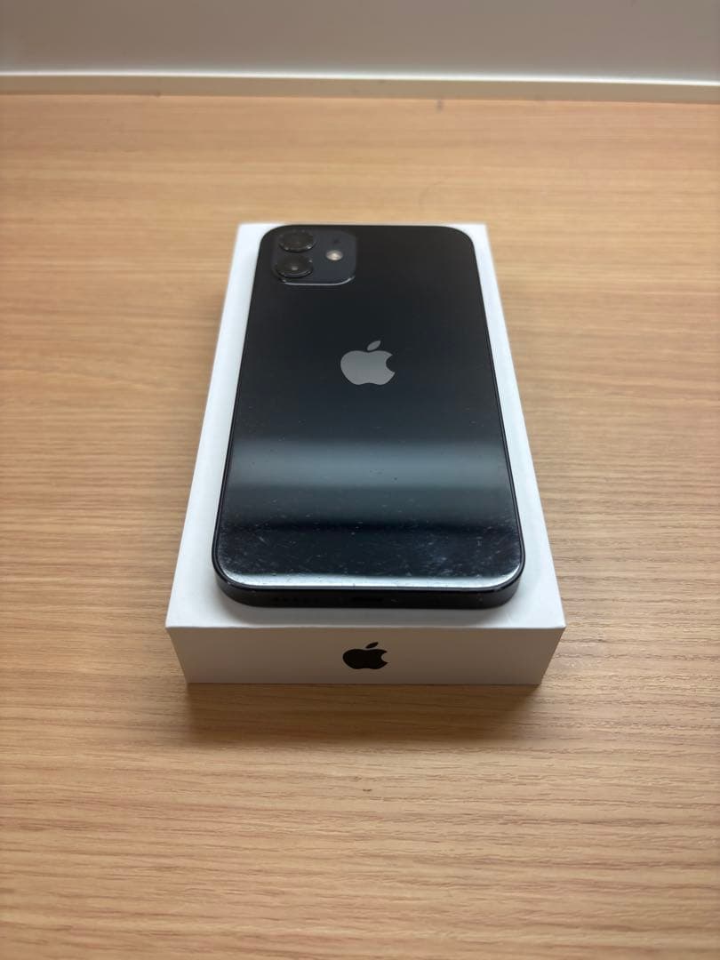 Apple iPhone 12 ブラック 64GB
