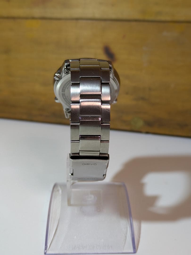 カシオ　LCW-M170T LINEAGE　リニエージ　チタン　腕時計