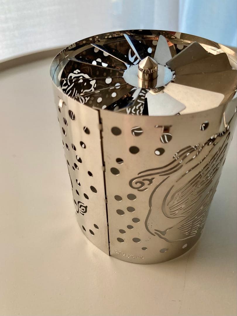 diptyque ホリデー　限定カルーセルのみ