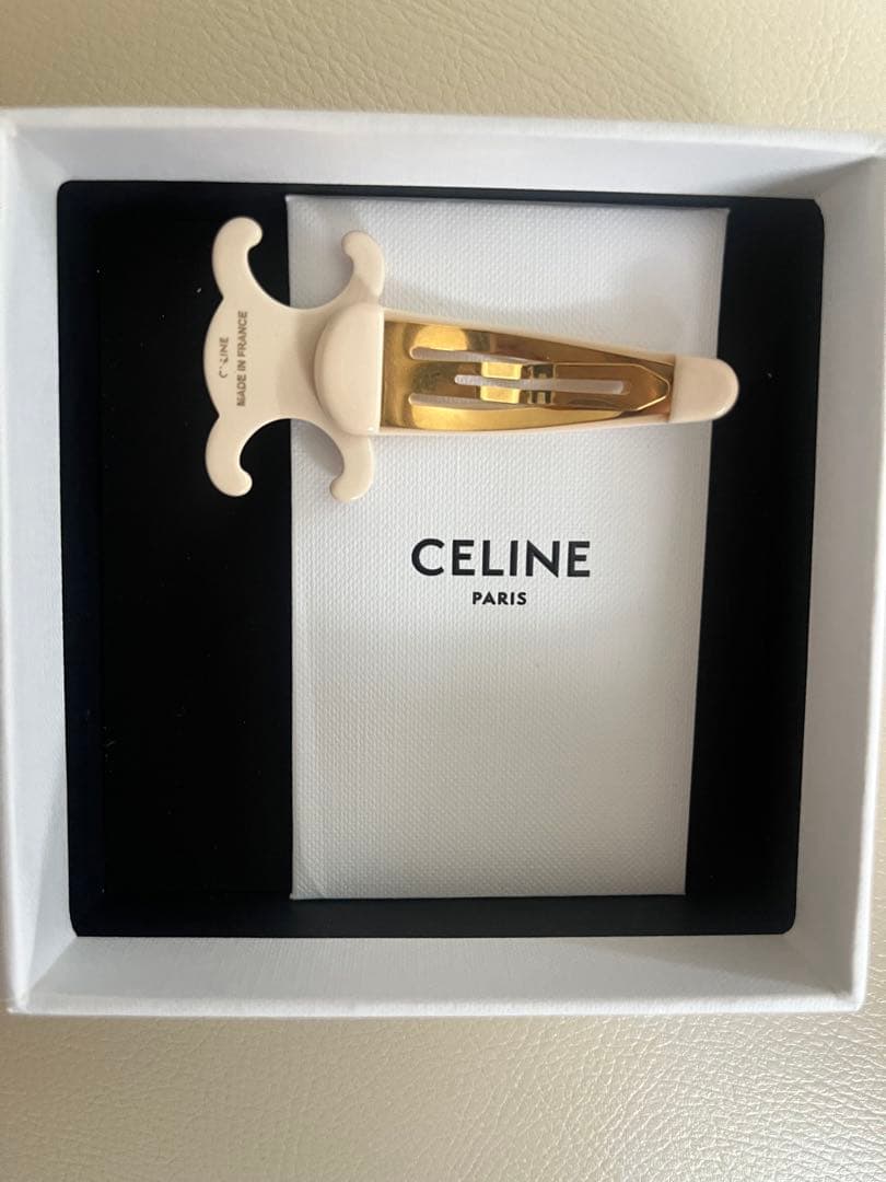 CELINE ヘアピン　ホワイト