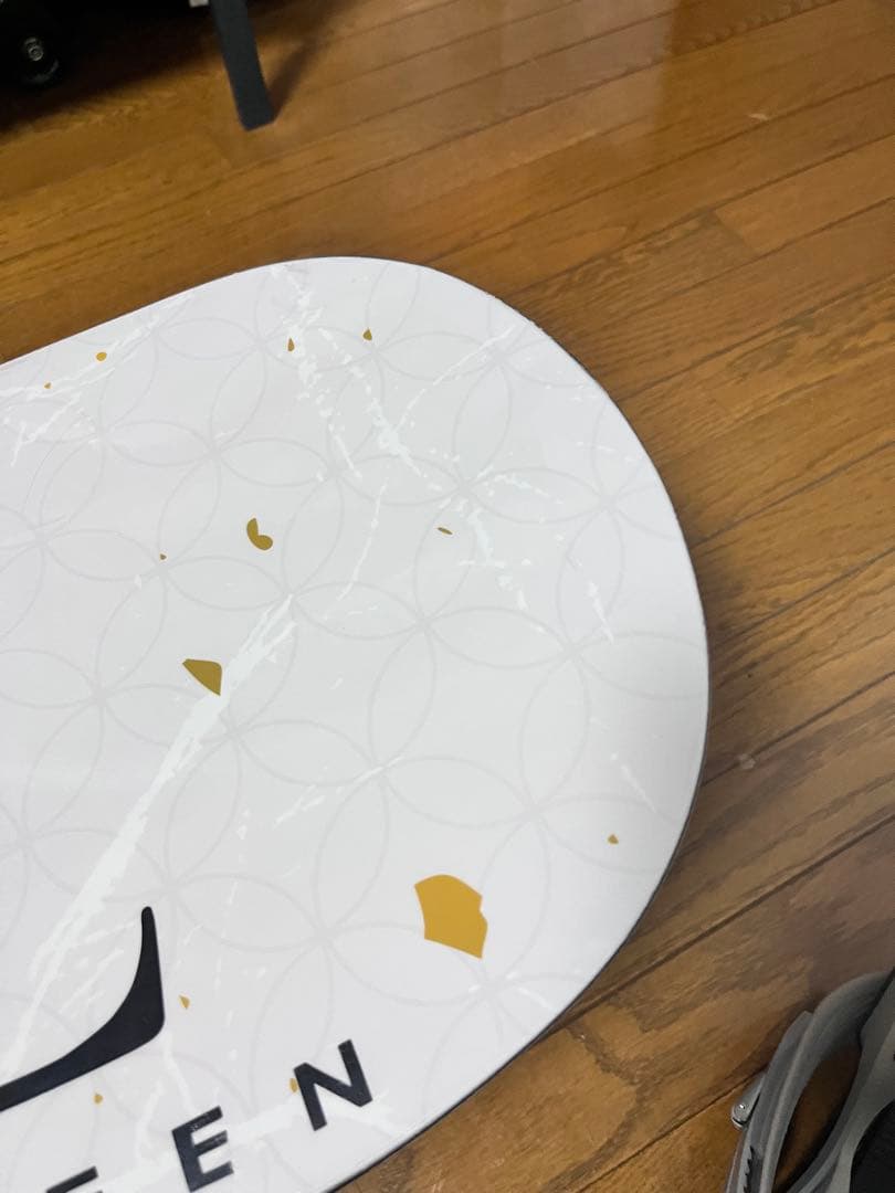 CROOJA WORM 24-25モデル　148センチスノーボード