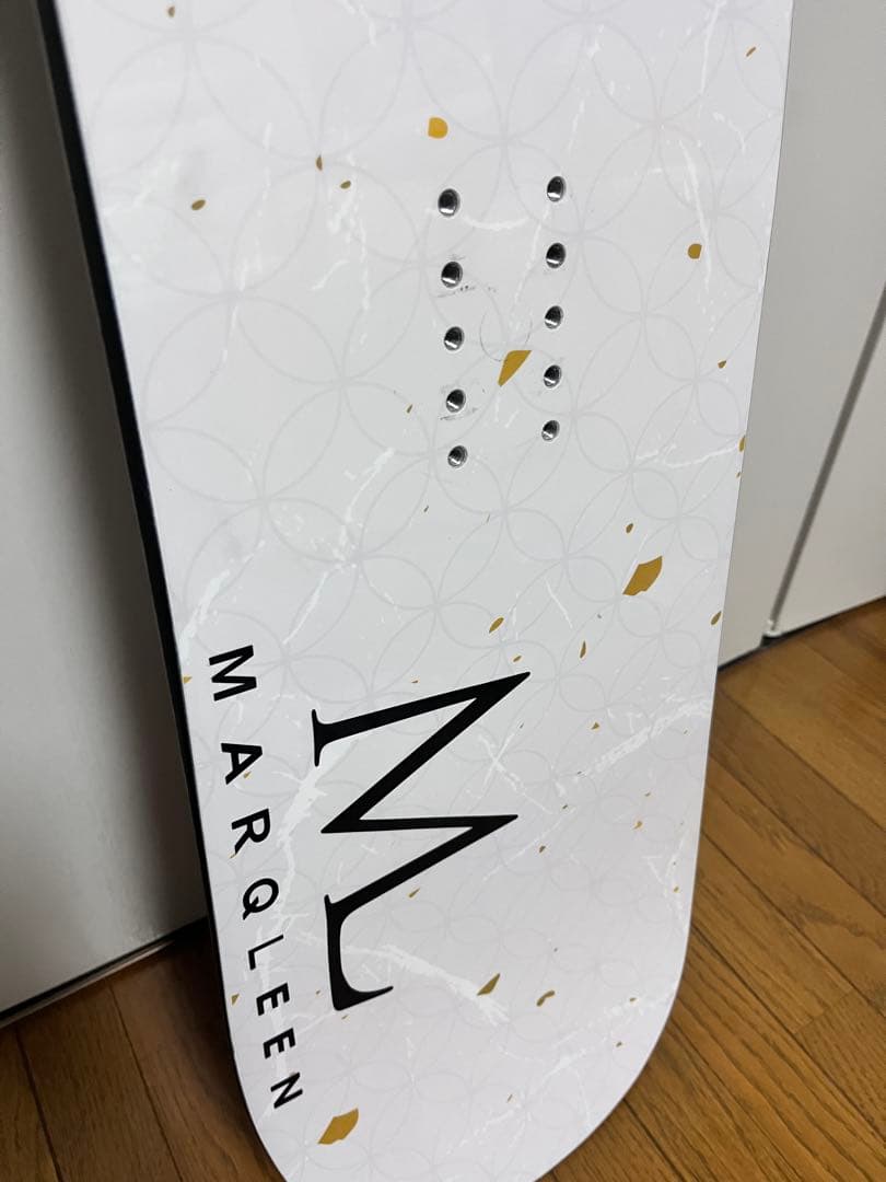 CROOJA WORM 24-25モデル　148センチスノーボード